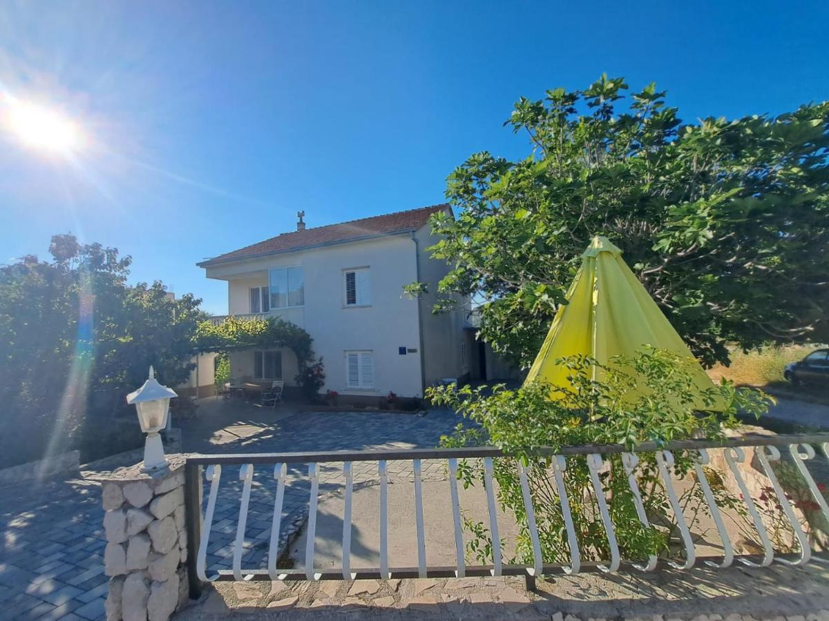 Holiday Room Macukin Брела Экстерьер фото