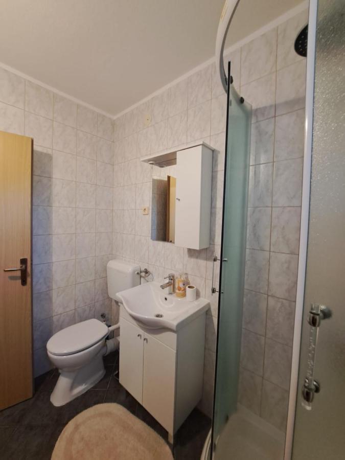 Holiday Room Macukin Брела Экстерьер фото