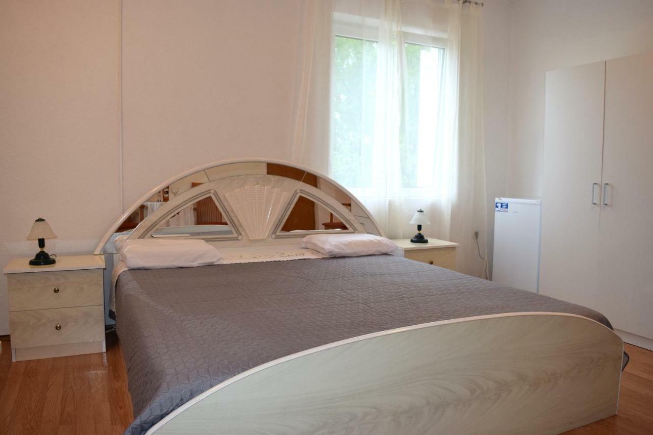 Holiday Room Macukin Брела Экстерьер фото